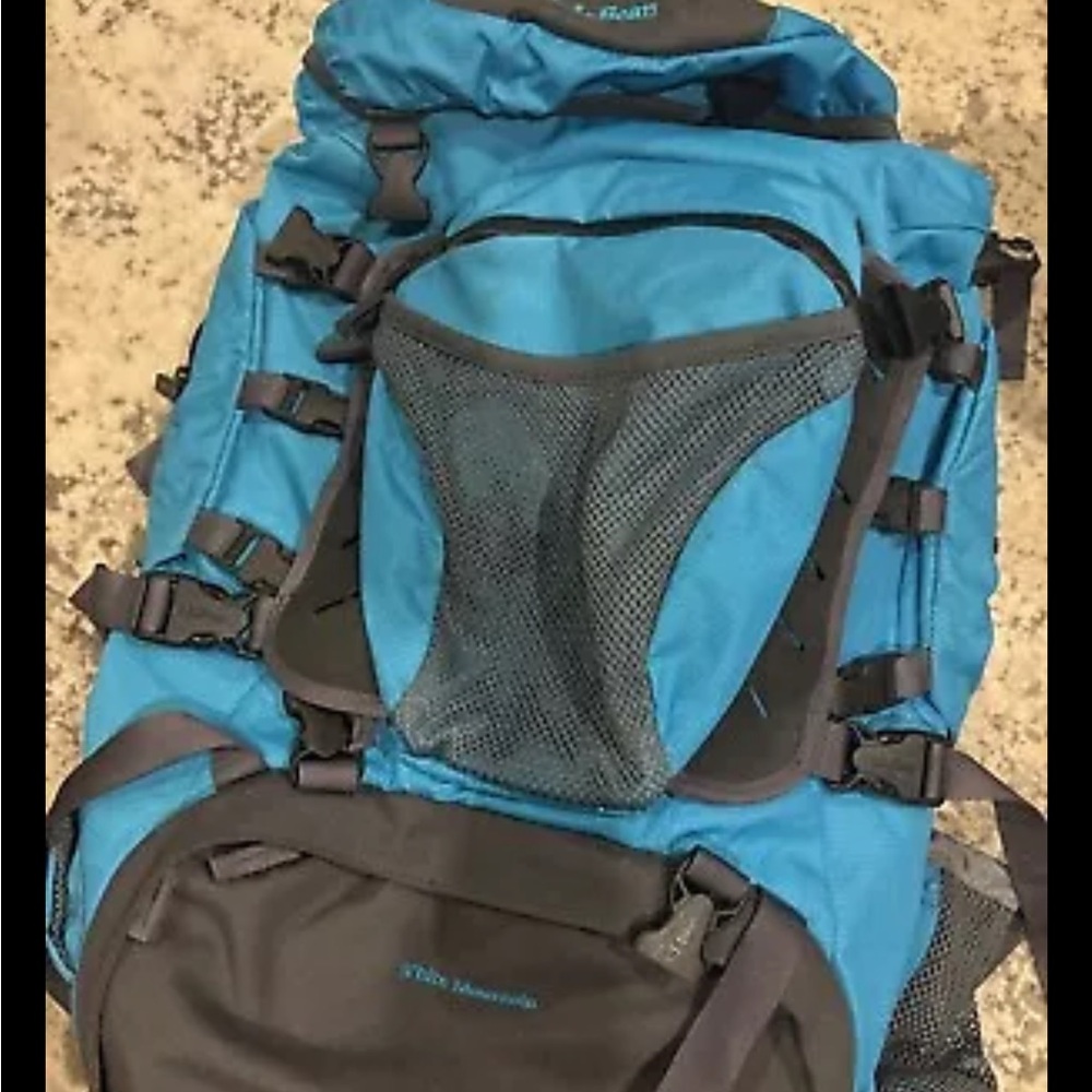 LL Bean White Mountain Hiking Bag Backpack Multipocketed Blue Black Padded